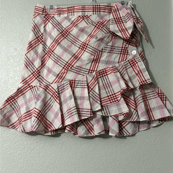 Veronica Beard Kaia White and Pink Plaid Asymmetrical Tiered Ruffle Mini Skirt. - Picture 5 of 13